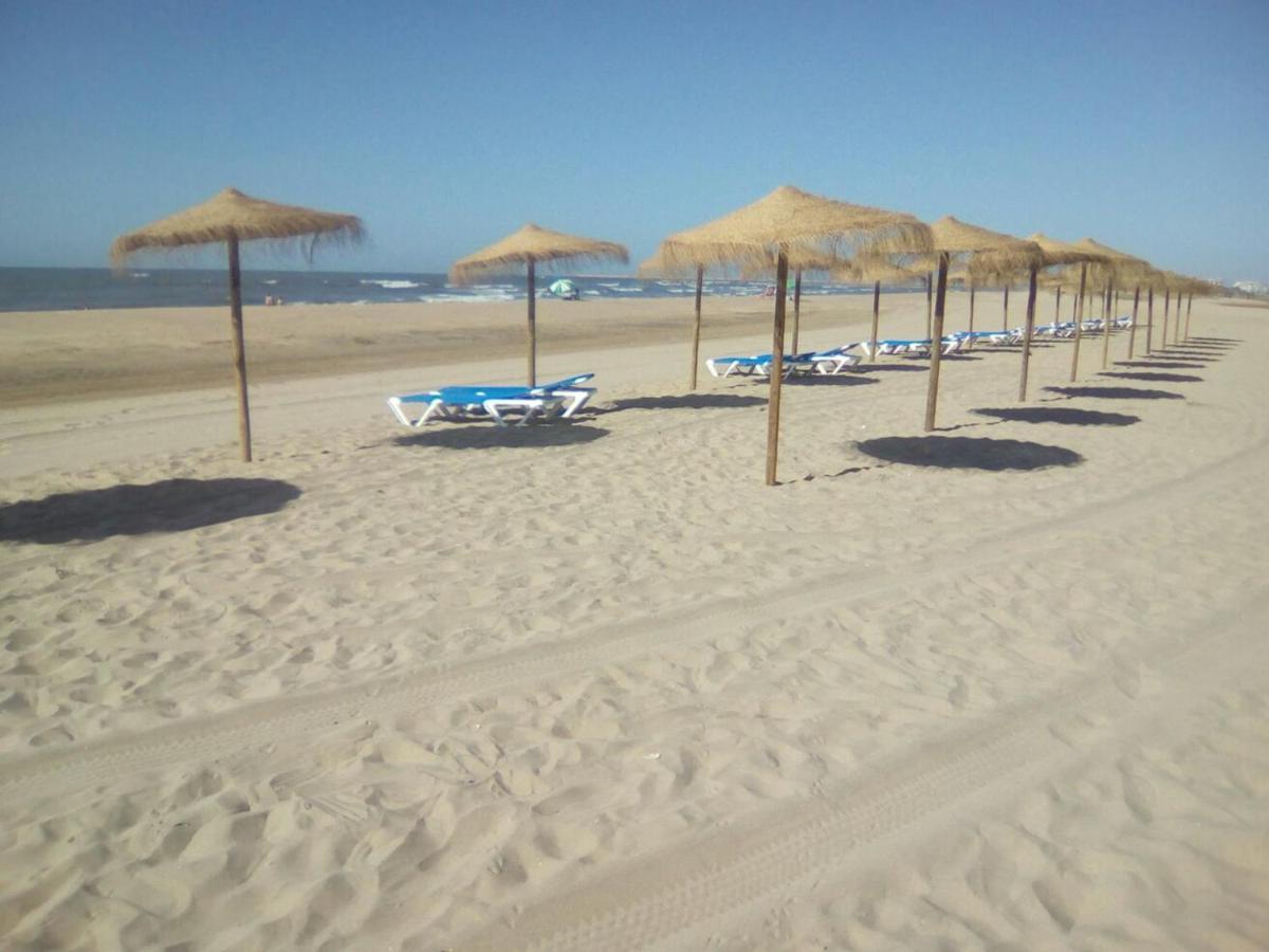 Hotel Emilio Punta Umbria Bagian luar foto