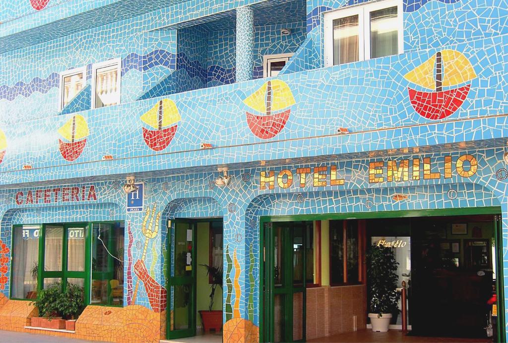Hotel Emilio Punta Umbria Bagian luar foto